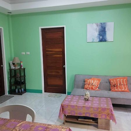 Andresas Homestay Loboc Esterno foto
