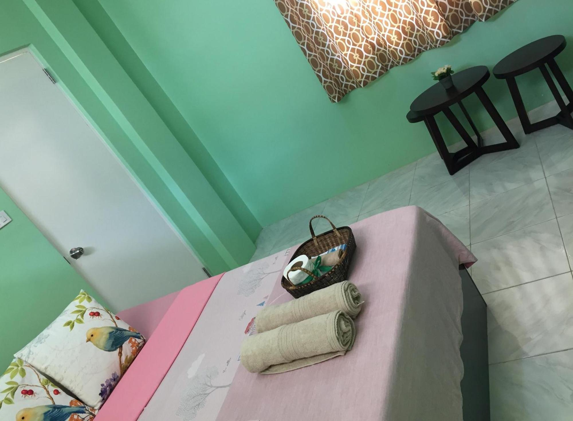 Andresas Homestay Loboc Esterno foto