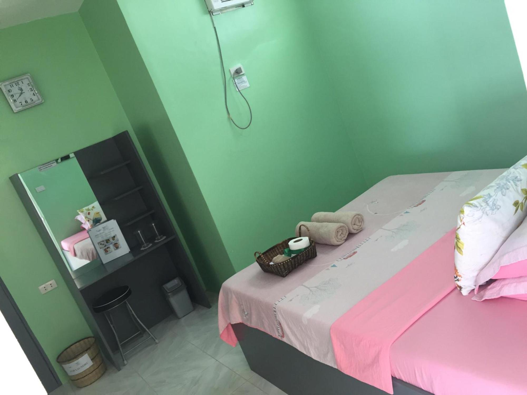 Andresas Homestay Loboc Esterno foto