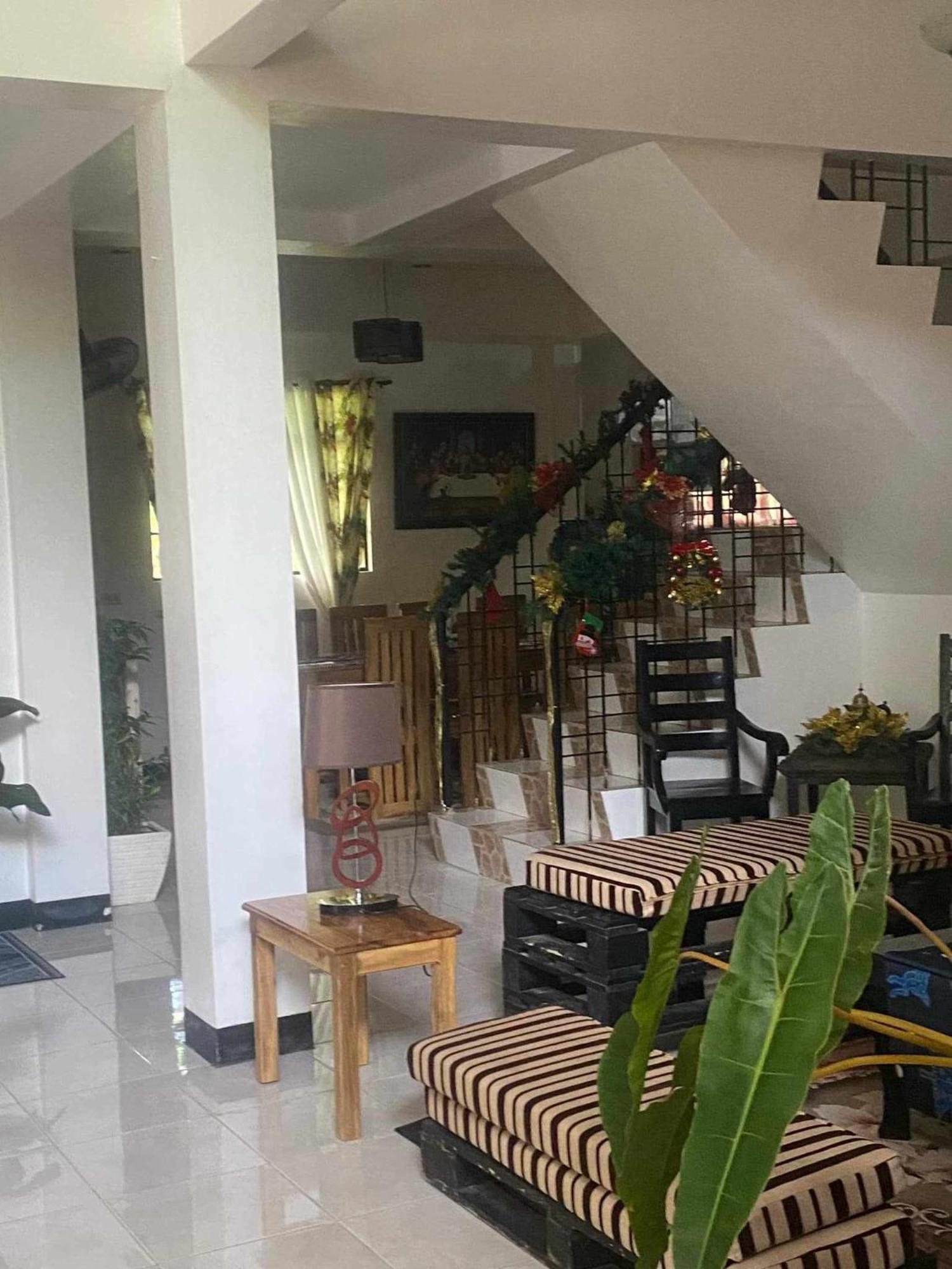 Andresas Homestay Loboc Esterno foto